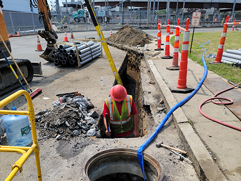 View of the C19BA Tranche 4-1 Mainline section heading southbound from manhole C19BA-203.